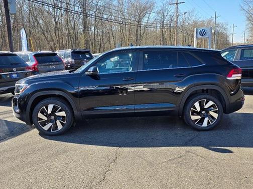 2026 Volkswagen Atlas Cross Sport 2.0T SE