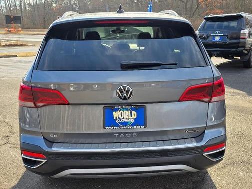 2024 Volkswagen Taos 1.5T SE