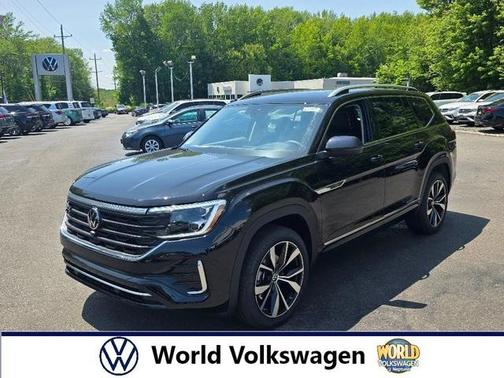 2025 Volkswagen Atlas 2.0T SEL Premium R-Line