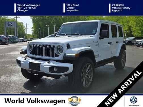 2024 Jeep Wrangler Sahara
