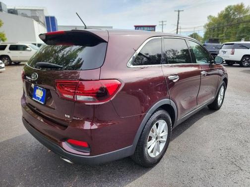 2019 Kia Sorento LX