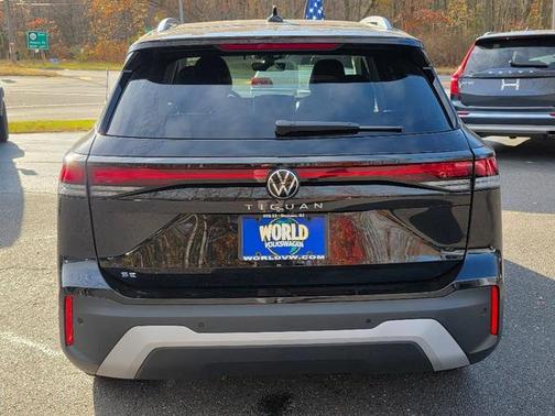 2026 Volkswagen Tiguan 2.0T SE