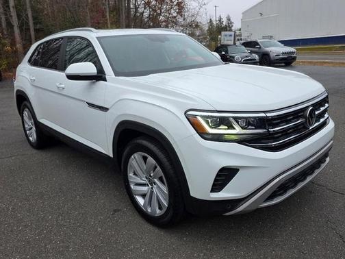 2022 Volkswagen Atlas Cross Sport 3.6L V6 SE w/Technology