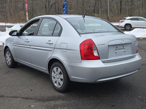 2009 Hyundai Accent GLS
