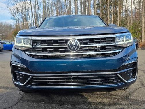 2022 Volkswagen Atlas Cross Sport 2.0T SEL R-Line
