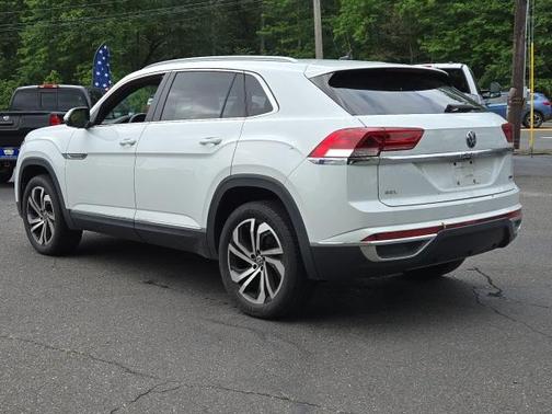 2022 Volkswagen Atlas Cross Sport 2.0T SEL
