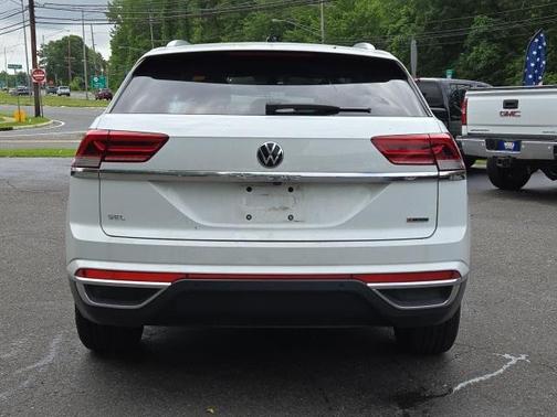 2022 Volkswagen Atlas Cross Sport 2.0T SEL