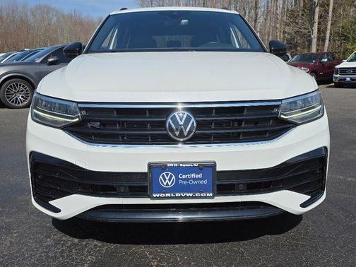 2024 Volkswagen Tiguan 2.0T SE R-Line Black