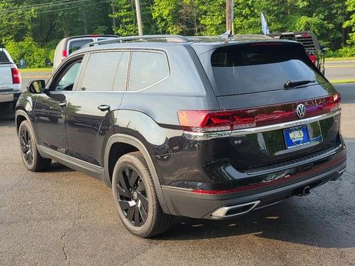 2025 Volkswagen Atlas 2.0T SE