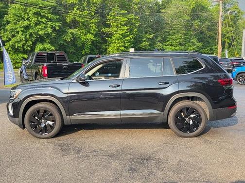 2025 Volkswagen Atlas 2.0T SE