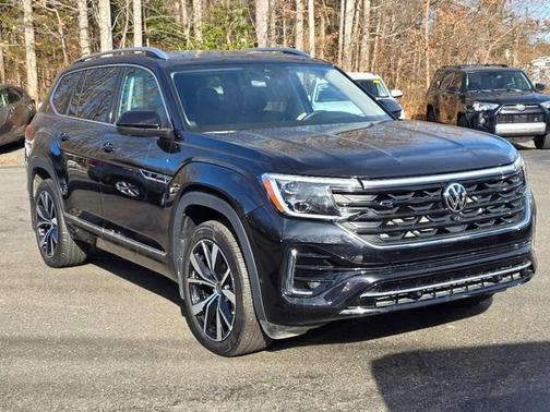 2025 Volkswagen Atlas 2.0T SEL Premium R-Line