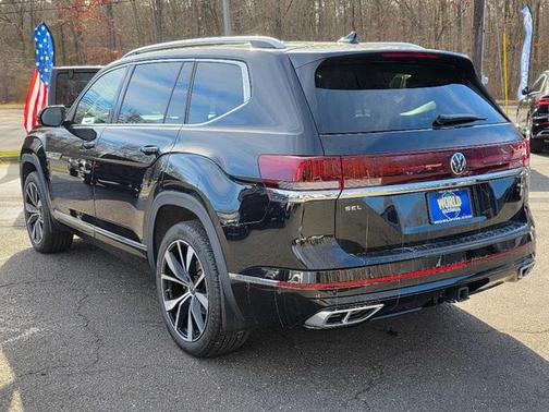 2025 Volkswagen Atlas 2.0T SEL Premium R-Line