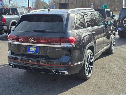 2025 Volkswagen Atlas 2.0T SEL Premium R-Line