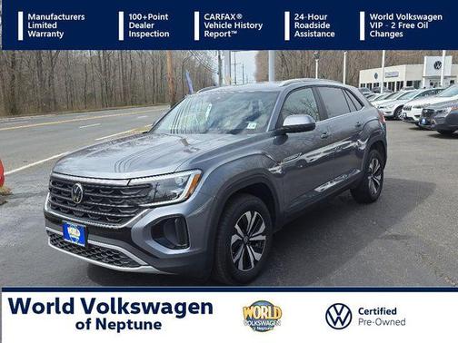 Platinum Gray Metallic 2025 Volkswagen Atlas Cross Sport 2.0T SE SUV