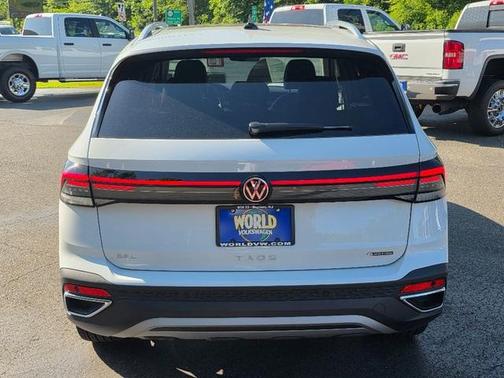2025 Volkswagen Taos 1.5T SEL