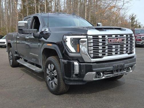 2025 GMC Sierra 2500 Denali