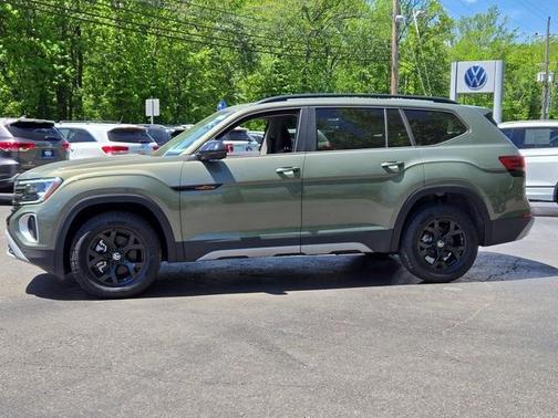 2025 Volkswagen Atlas 2.0T Peak Edition
