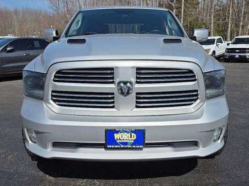 Bright Silver Clearcoat Metallic 2015 RAM 1500 Sport