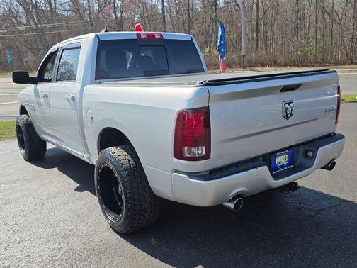 Bright Silver Clearcoat Metallic 2015 RAM 1500 Sport