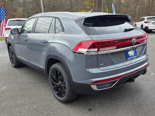 2026 Volkswagen Atlas Cross Sport 2.0T SE