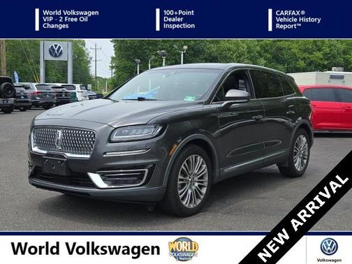 2019 Lincoln Nautilus Reserve