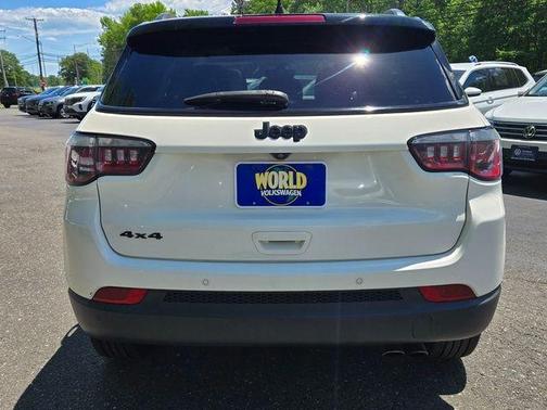 White Clearcoat 2018 Jeep Compass Altitude