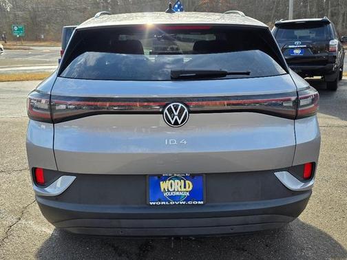 2023 Volkswagen ID.4 Pro