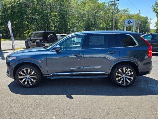 2021 Volvo XC90 T6 Inscription 7 Passenger