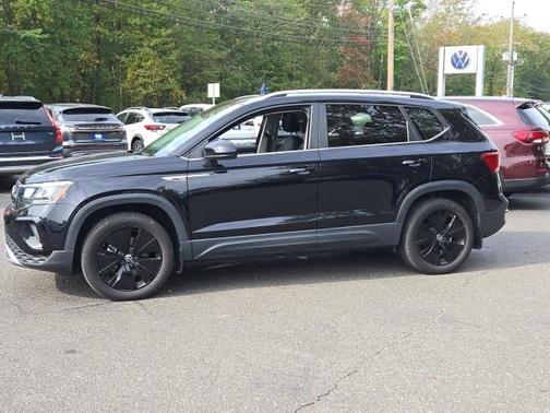 2022 Volkswagen Taos 1.5T SE