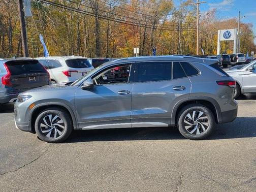 2025 Volkswagen Tiguan 2.0T S
