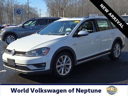 2017 Volkswagen Golf Alltrack TSI SE