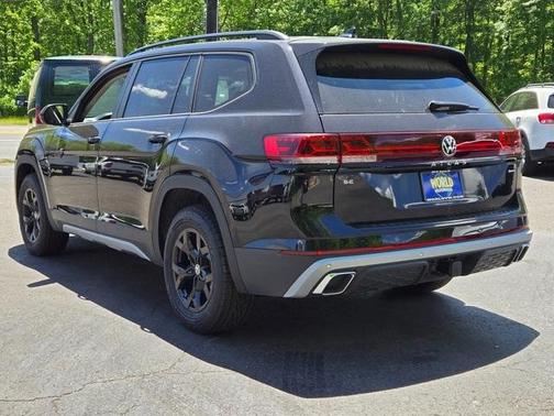 2025 Volkswagen Atlas 2.0T Peak Edition