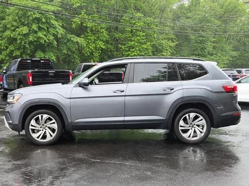2022 Volkswagen Atlas 2.0T SE