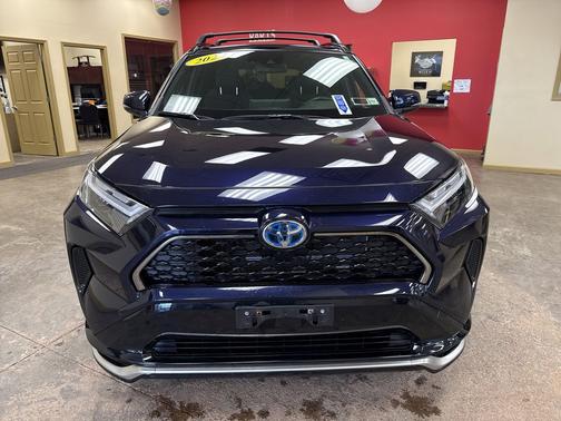 2024 Toyota RAV4 Prime SE