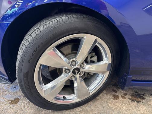 2013 Ford Mustang GT Premium