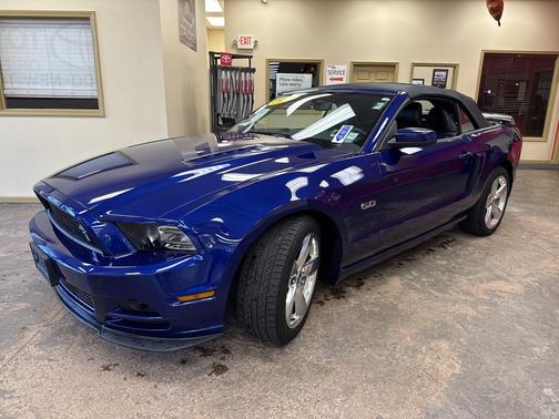 2013 Ford Mustang GT Premium