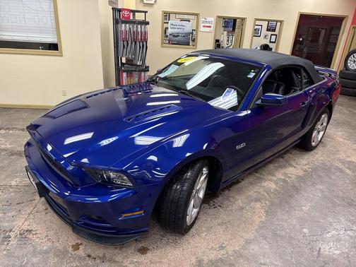 2013 Ford Mustang GT Premium
