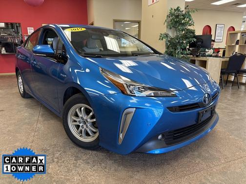 2019 Toyota Prius XLE