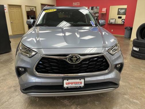 2021 Toyota Highlander Platinum