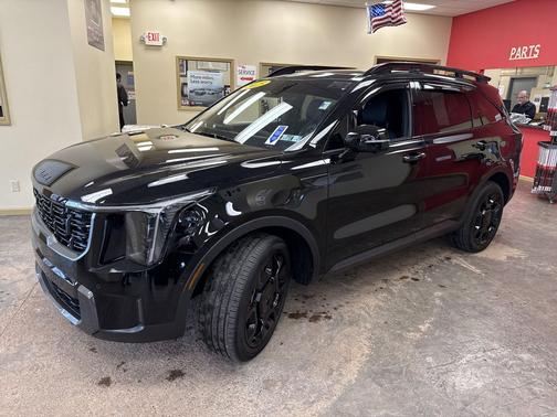 Ebony Black 2025 Kia Sorento SX