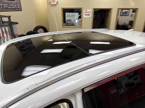 2023 Acura MDX Advance Package