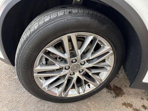 2023 Acura MDX Advance Package