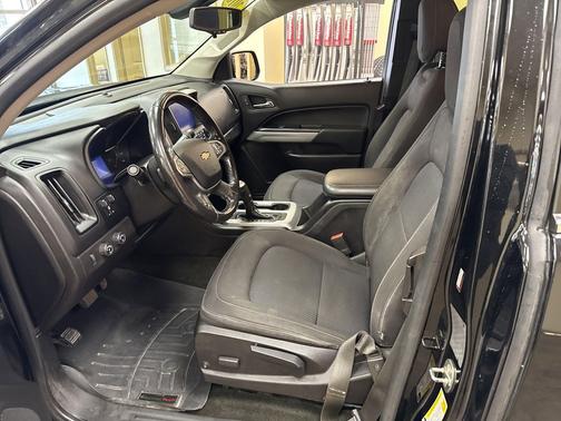 2017 Chevrolet Colorado LT
