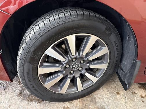 2018 Toyota Sienna XLE