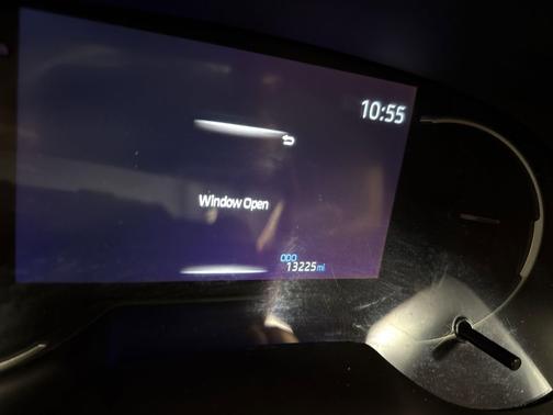 Ice Cap 2023 Toyota RAV4 LE