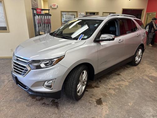 2020 Chevrolet Equinox Premier w/2LZ