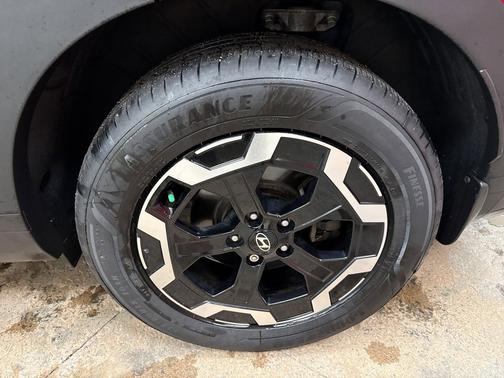 2025 Hyundai SANTA FE SEL 2.4