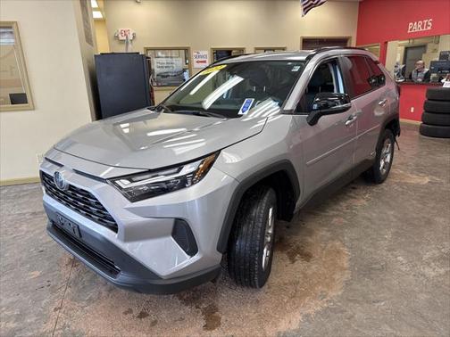 2022 Toyota RAV4 Hybrid XLE