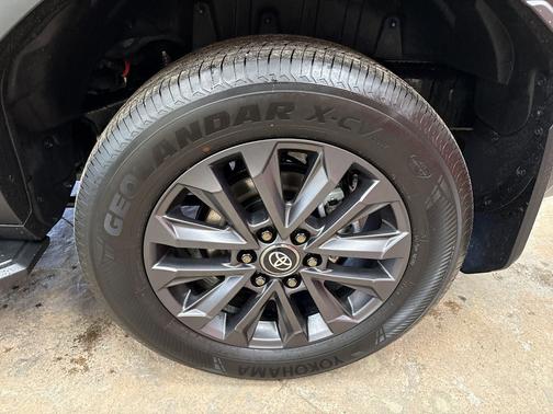 2026 Toyota Land Cruiser Base