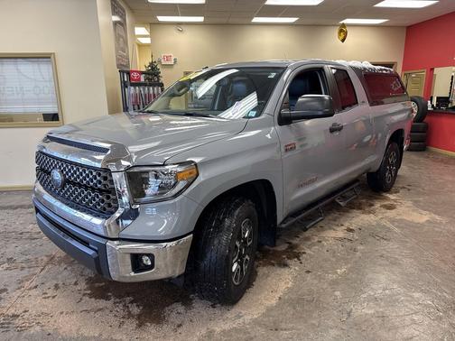 2018 Toyota Tundra SR5